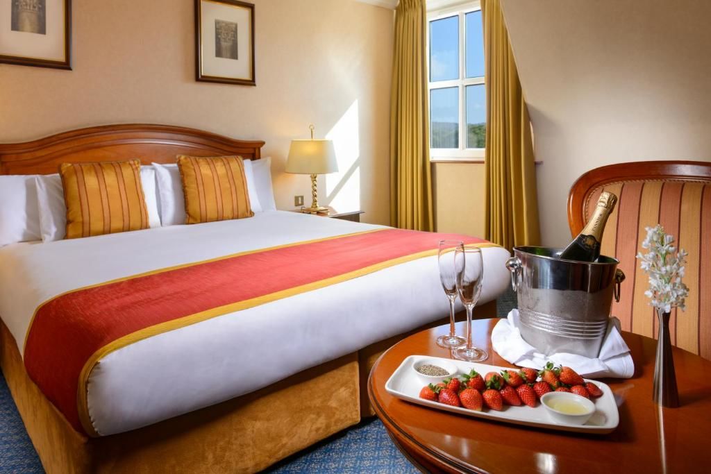 Отель Killarney Plaza Hotel & Spa Килларни-49